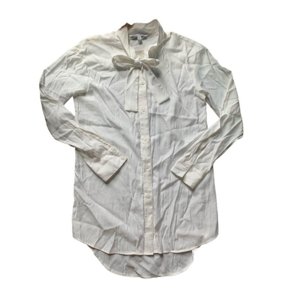 Elizabeth & James White Long Sleeve Button Up Shirt XS